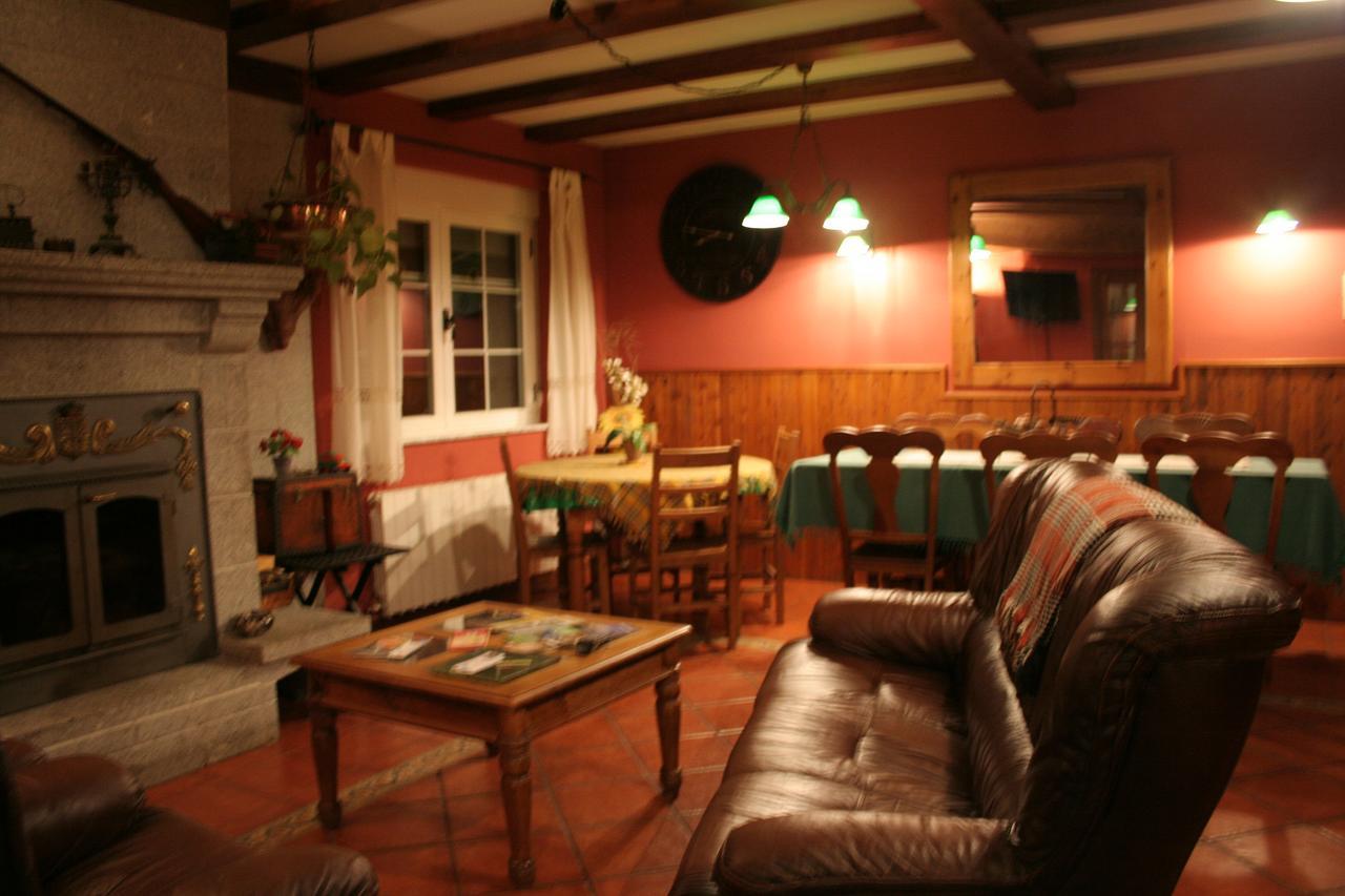 La Casona De Collado Hoyos del Collado Exterior foto
